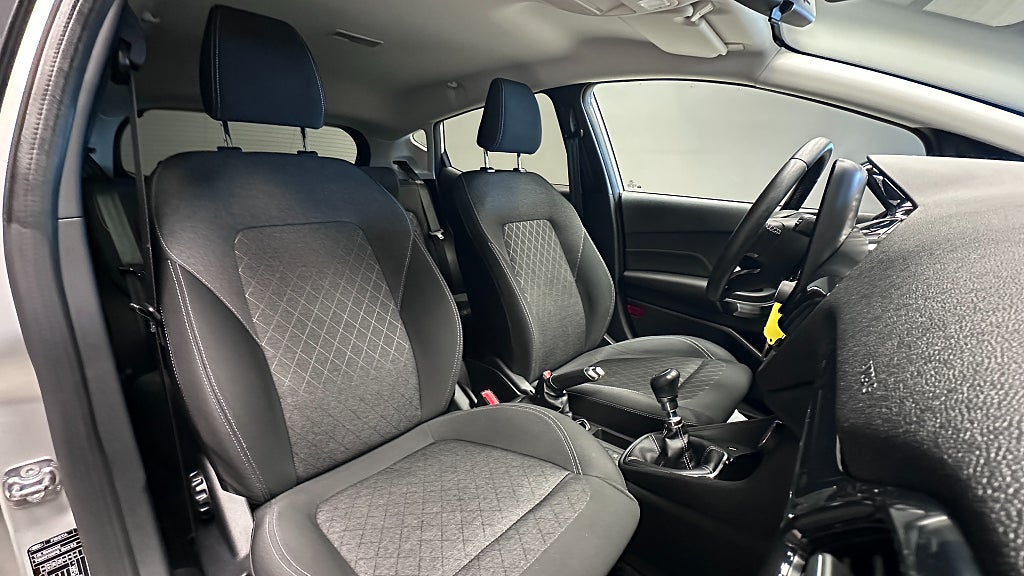 Ford Fiesta 2019 - miniatyr 8