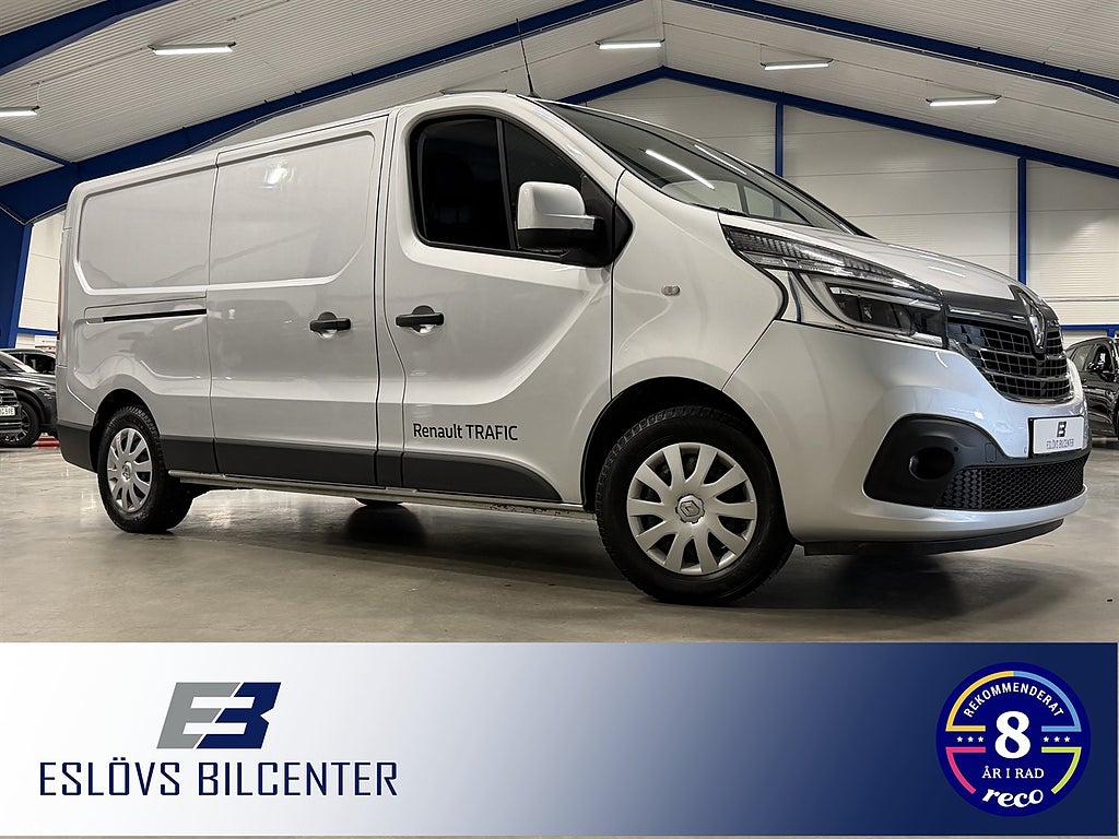 Renault trafic 2.0 dCi 145 HK EDC / Dubbla S-dörrar / Drag /