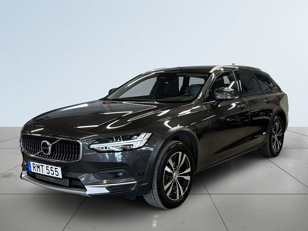 Volvo V90 Cross Country B4 AWD Automat Drag/Kamera/M-värm/P-värm/LED/S&V-Däck