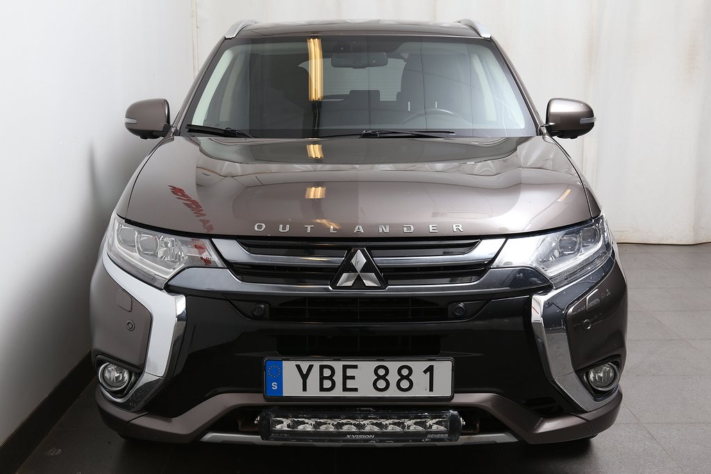 Mitsubishi Outlander Plug-in Hybrid Business AWD Aut Drag 2016