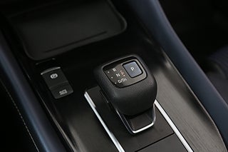 SUV Nissan Qashqai 25 av 28