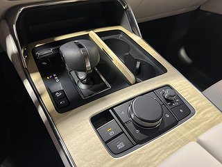 SUV Mazda CX-60 15 av 21