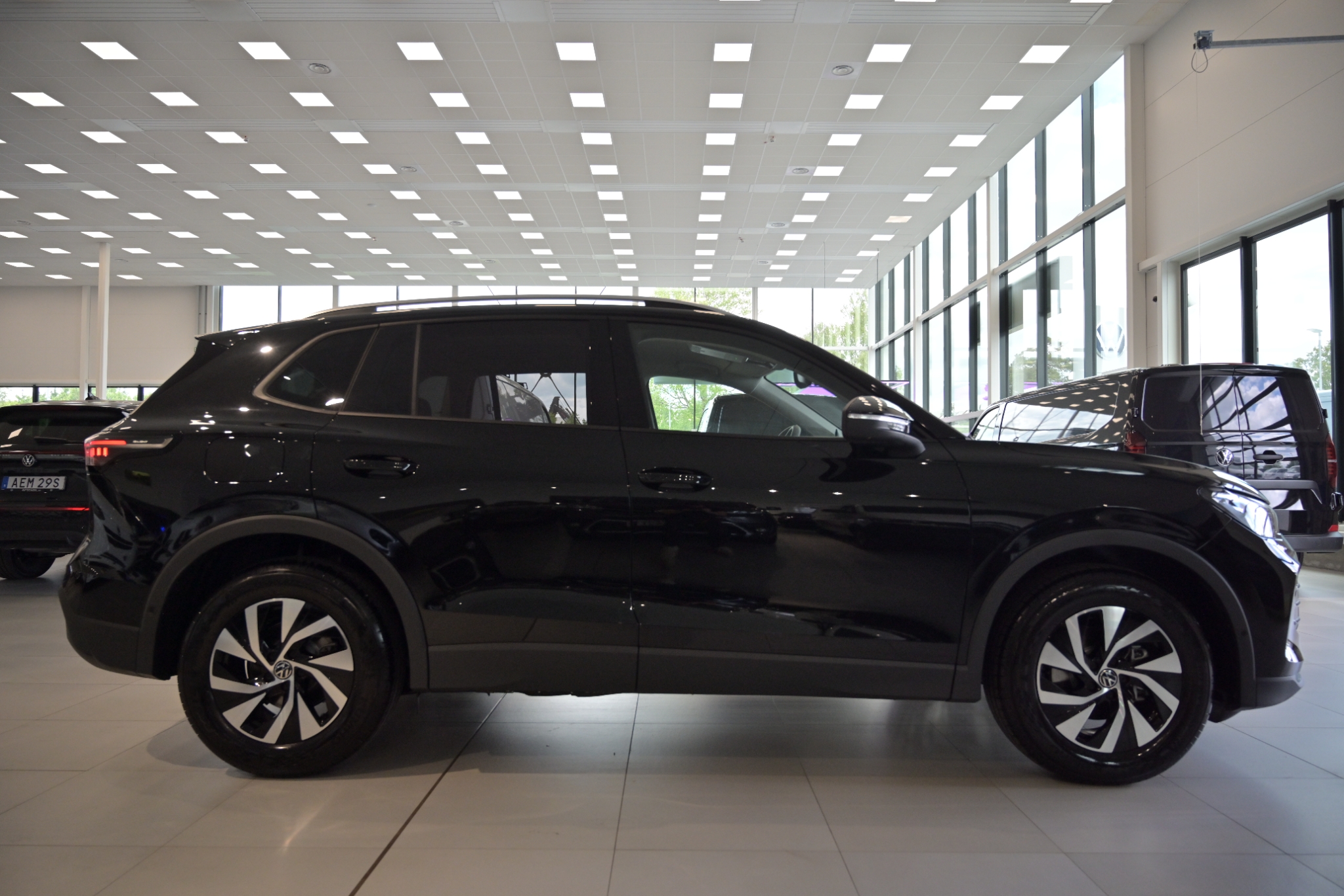 Volkswagen Tiguan eTSI 150 hk DSG 2027, bild 6/54