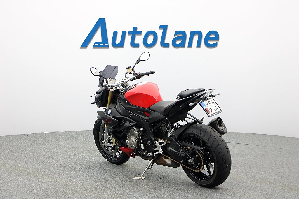 BMW S 1000 R *Dynamik & Sportpaket Nyservad Akrapovic