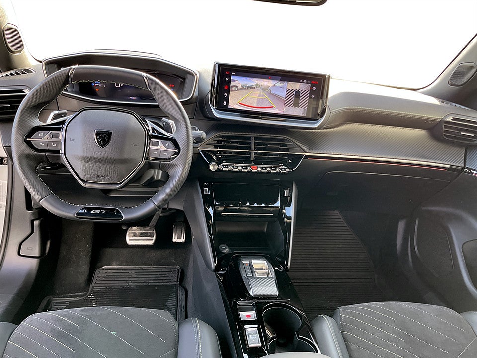 Bild på Peugeot 2008 GT 1.2 PT 130hk Aut B-KAMERA CARPLAY