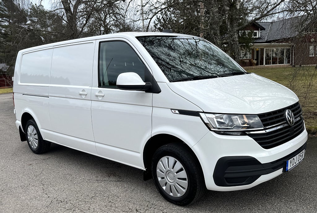 Volkswagen Transporter Långt Skåp 110 hk, Hyllinredning & Drag