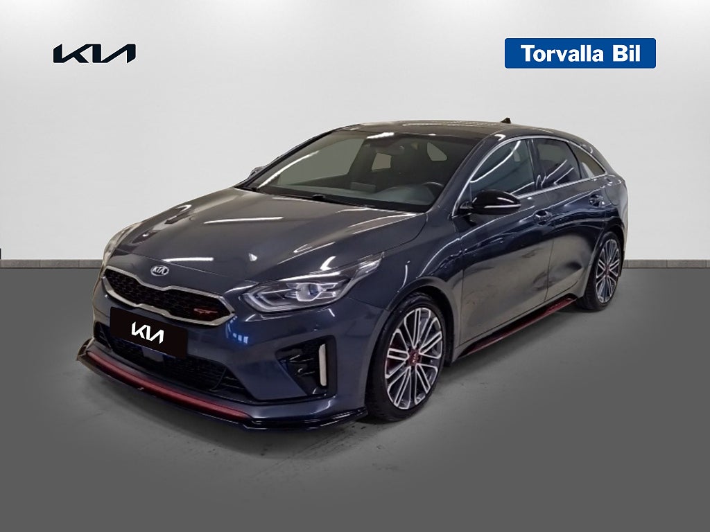 Kia ProCee'd GT 1,6 T-GDI 204HK Glastak Dragkrok 3,99% ränta