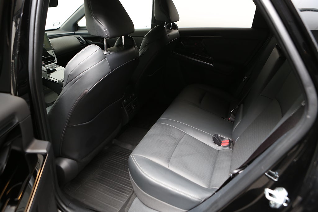 Subaru Solterra 72.6 kWh AWD Touring+ Electric 2023