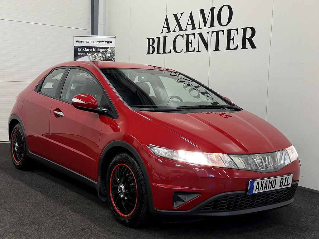 Honda Civic 5-dörrar 1.4 i-DSI 83Hk Sport Nybes Drag*8990mil*