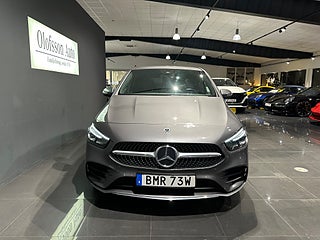 Halvkombi Mercedes-Benz B 4 av 10