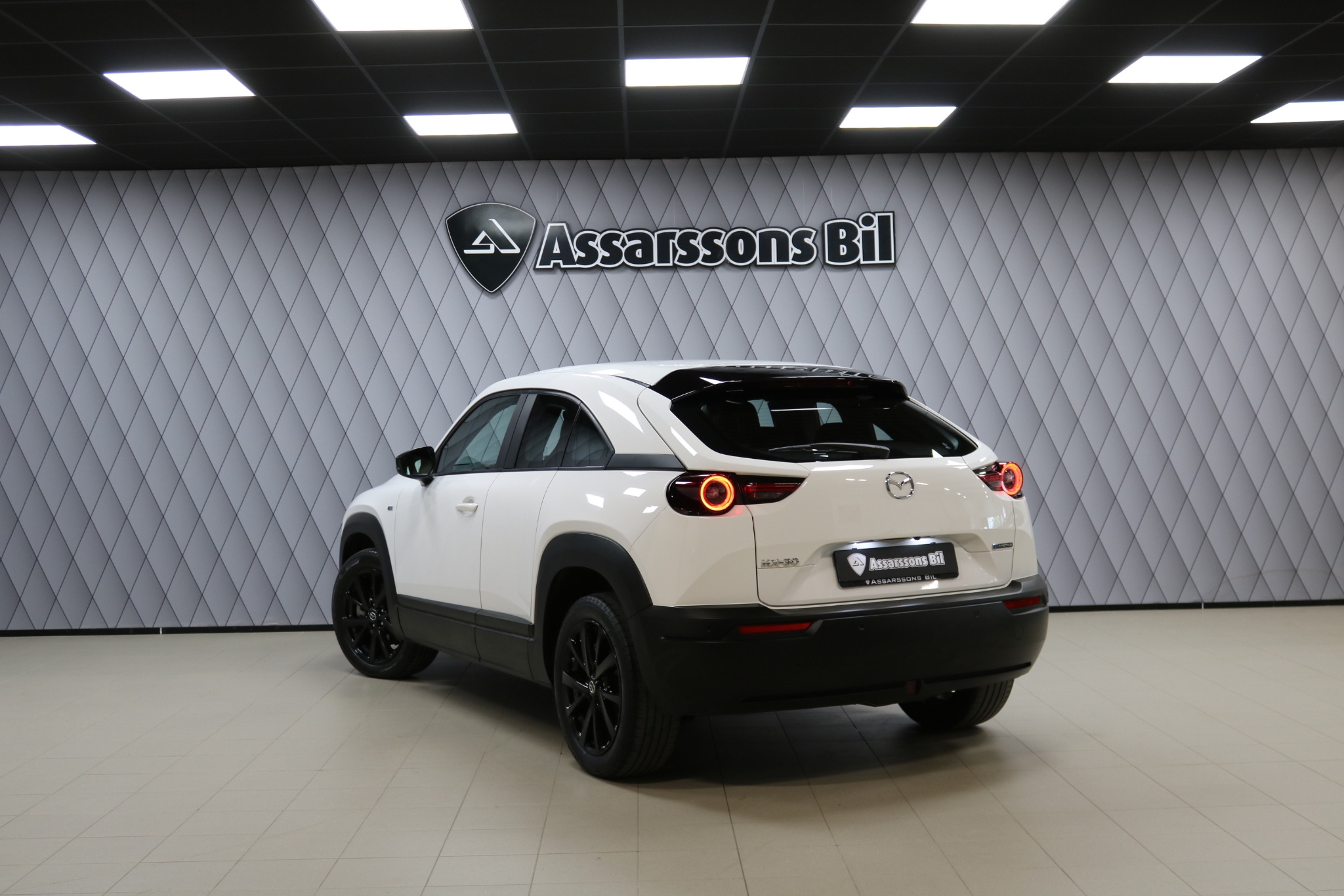Mazda MX-30 e-Skyactiv EV 2023, kuva 3/52