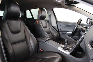 Kombi Volvo V60 8 av 18