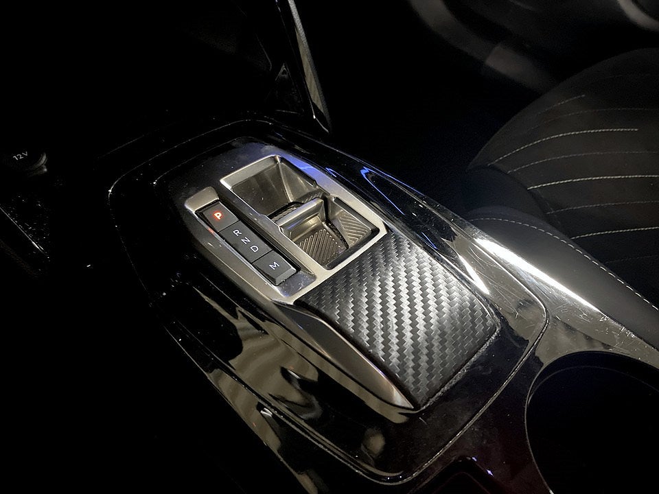 Bild på Peugeot 2008 GT 1.2 PT 130hk Aut - 360,ELSTOL MED MINNE