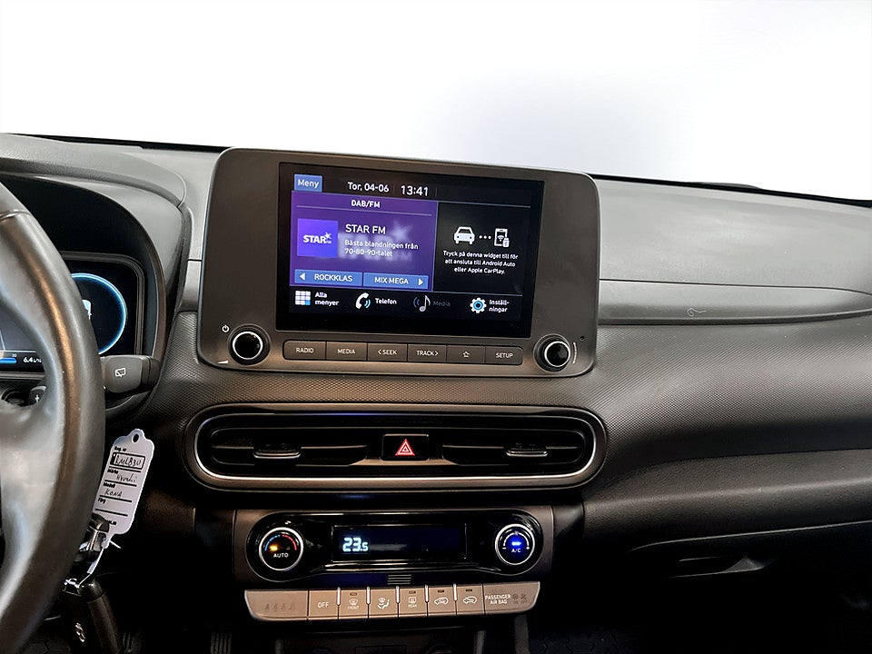 Bild på Hyundai Kona Essential 1.0 T-GDI 120hk Aut B-KAMERA CARPLAY