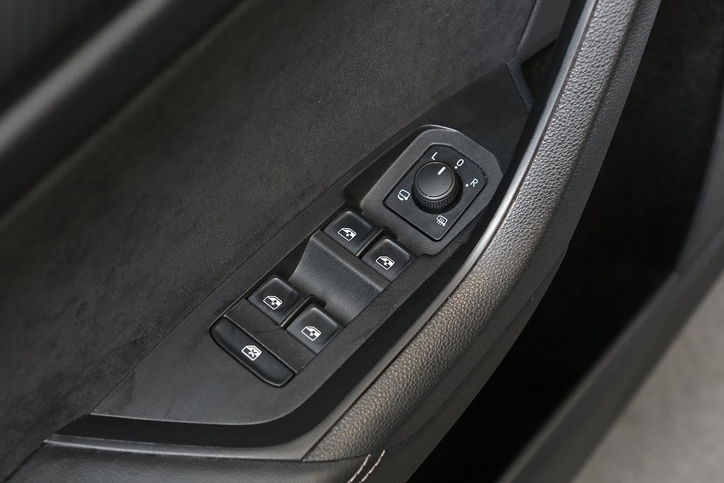 Skoda Kodiaq 2,0 TDI 190hk 4x4 Sportline Värmare Drag 20" 2019