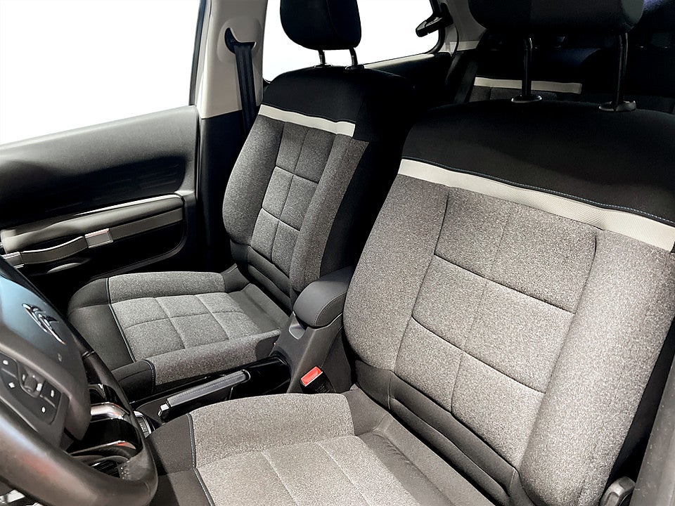Bild på Citroen C4 Cactus Cactus 1.2 PT 110hk Aut P-SENSORER NAVI