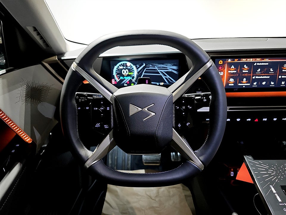 Bild på DS N8 Pallas Electric Long Range 245hk