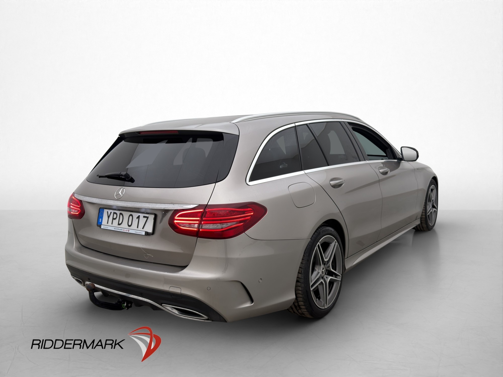 Mercedes-Benz C 200 T d AMG Pano Cockpit 2019, bild 6/58