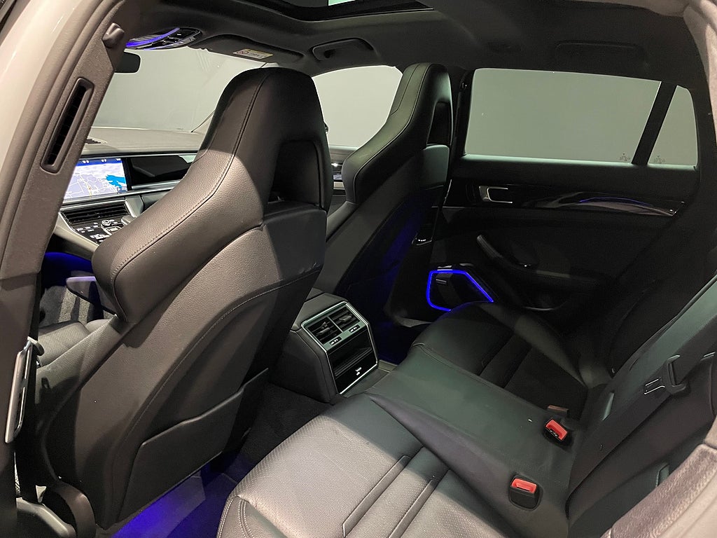 Porsche Panamera 4 Sport Turismo Sport Design Värmare 330 hk - bild 9