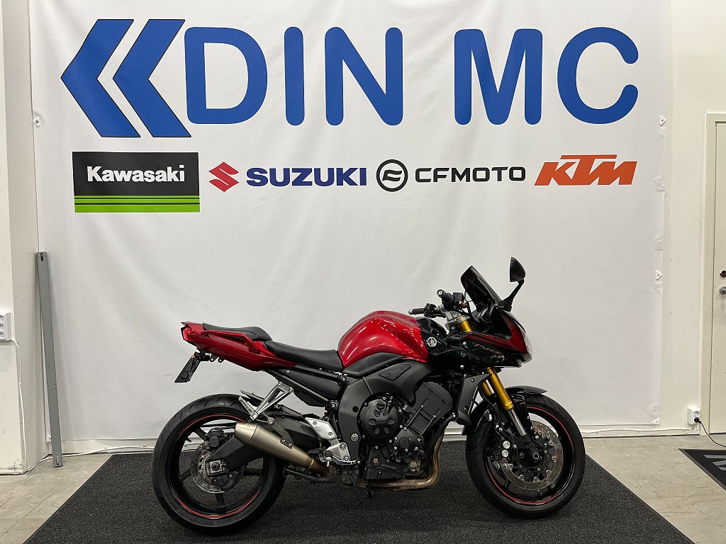 Yamaha FZ1-SA "Nyservad"