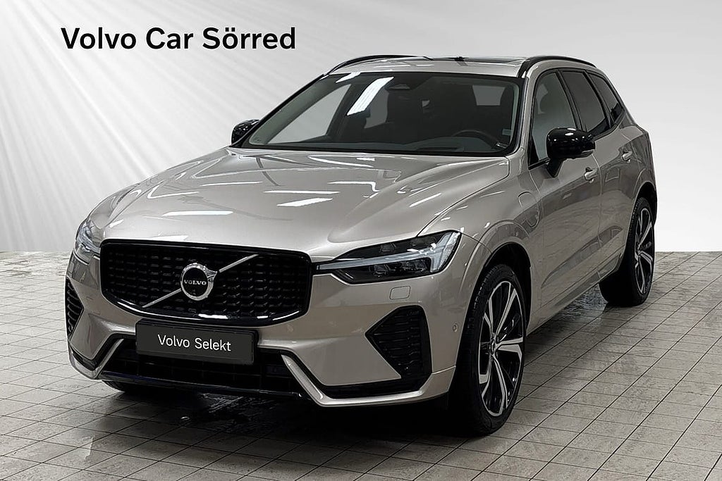 Volvo XC60 Recharge T6 Ultimate Dark I Drag I Läder I 21''