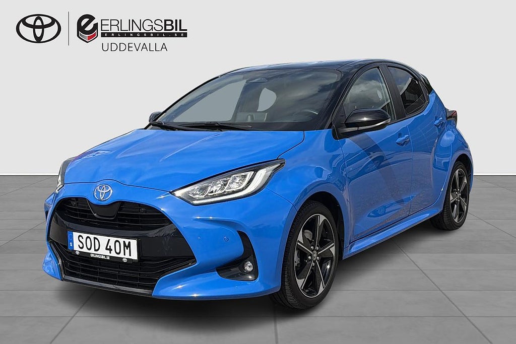 Toyota Yaris 1.5 ELHYBRID 130HK PREMIERE EDITION BITONE JBL V-HJUL