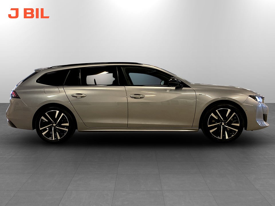 Bild på Peugeot 508 SW GT PHEV 225hk Aut B-KAMERA CARPLAY