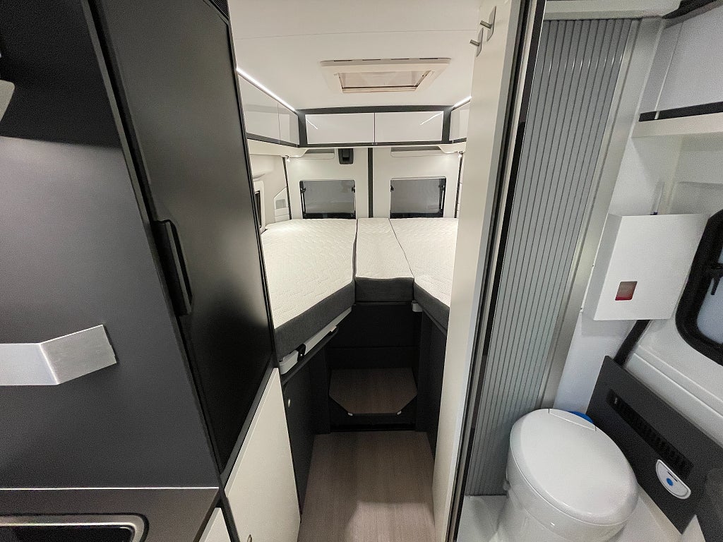 Adria Twin Supreme 640 SLB  / ALDE / Automat / Solcell / B-kort / Lång - Adria