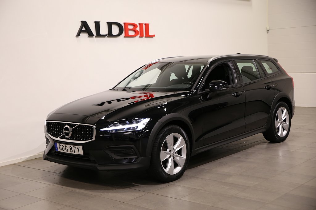 Volvo V60 Cross Country D4 190hk AWD SE ll Aut / Drag / PDC / VOC