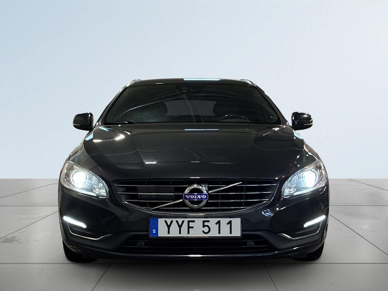 Volvo V60 2018, bild 2/50