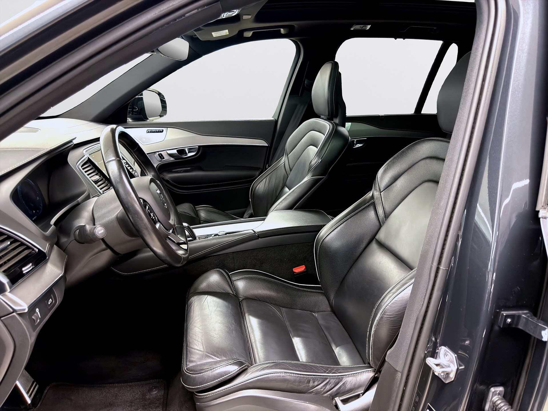 Volvo XC90 2021, kuva 7/10