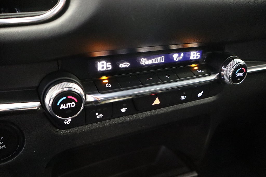 Bild på Mazda CX-30 Sky 2.0 150hk - RATTVÄRME, KEYLESS