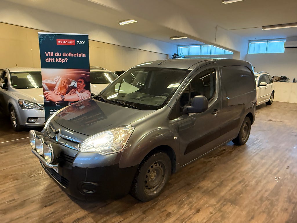 Citroën Berlingo Skåpbil Ny besiktigad U.A 