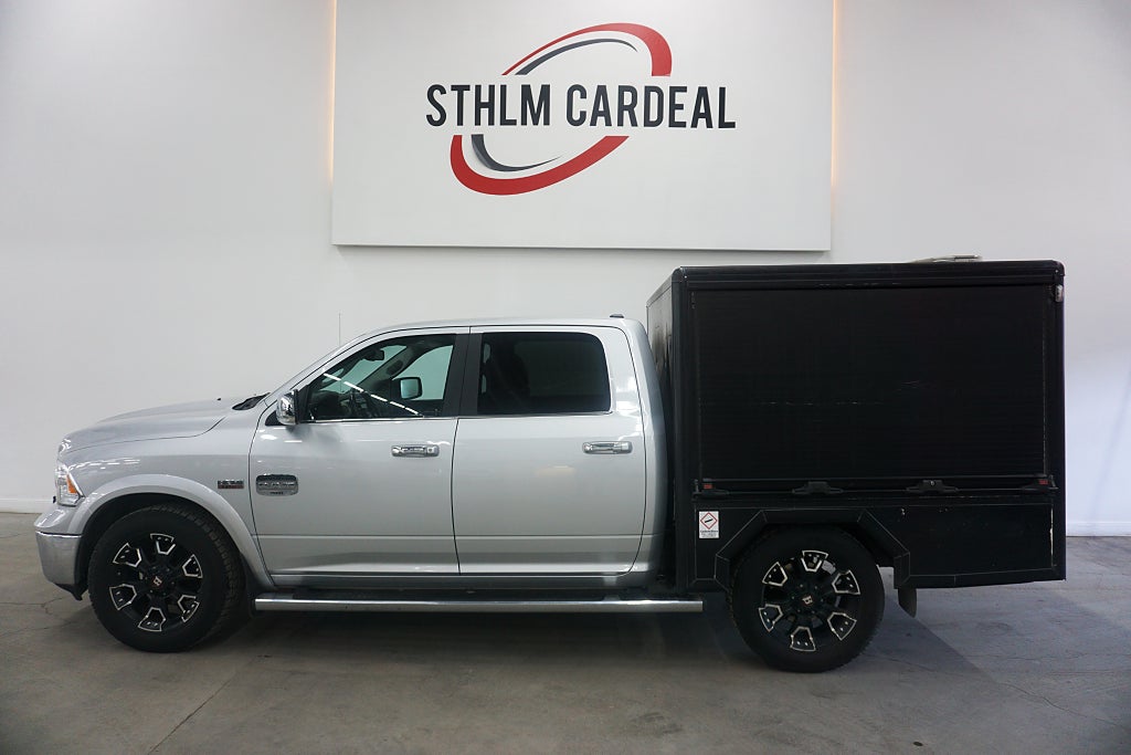 Dodge Ram 1500 Longhorn 5.7 V8 HEMI 4x4 MOMS, kamera, D.Krok, LED-Ramp