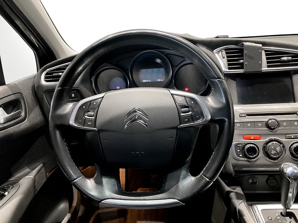 Bild på Citroën C4 Shine 1.6 BHDi 120hk Aut DRAG P-SENSORER