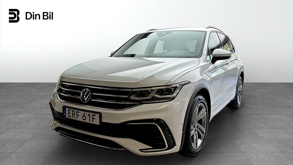 Volkswagen Tiguan eHybrid R-Line 245hk /Drag/Cockpit