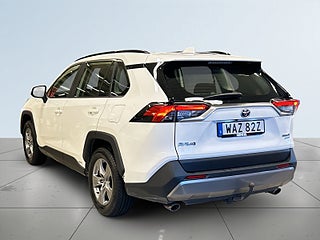 Toyota RAV4 Hybrid AWD MOMS/SoV-Däck/Drag/Adap Fart/Rattvärm/Kamera