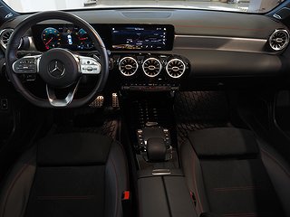 Sportkupé Mercedes-Benz CLA 15 av 22