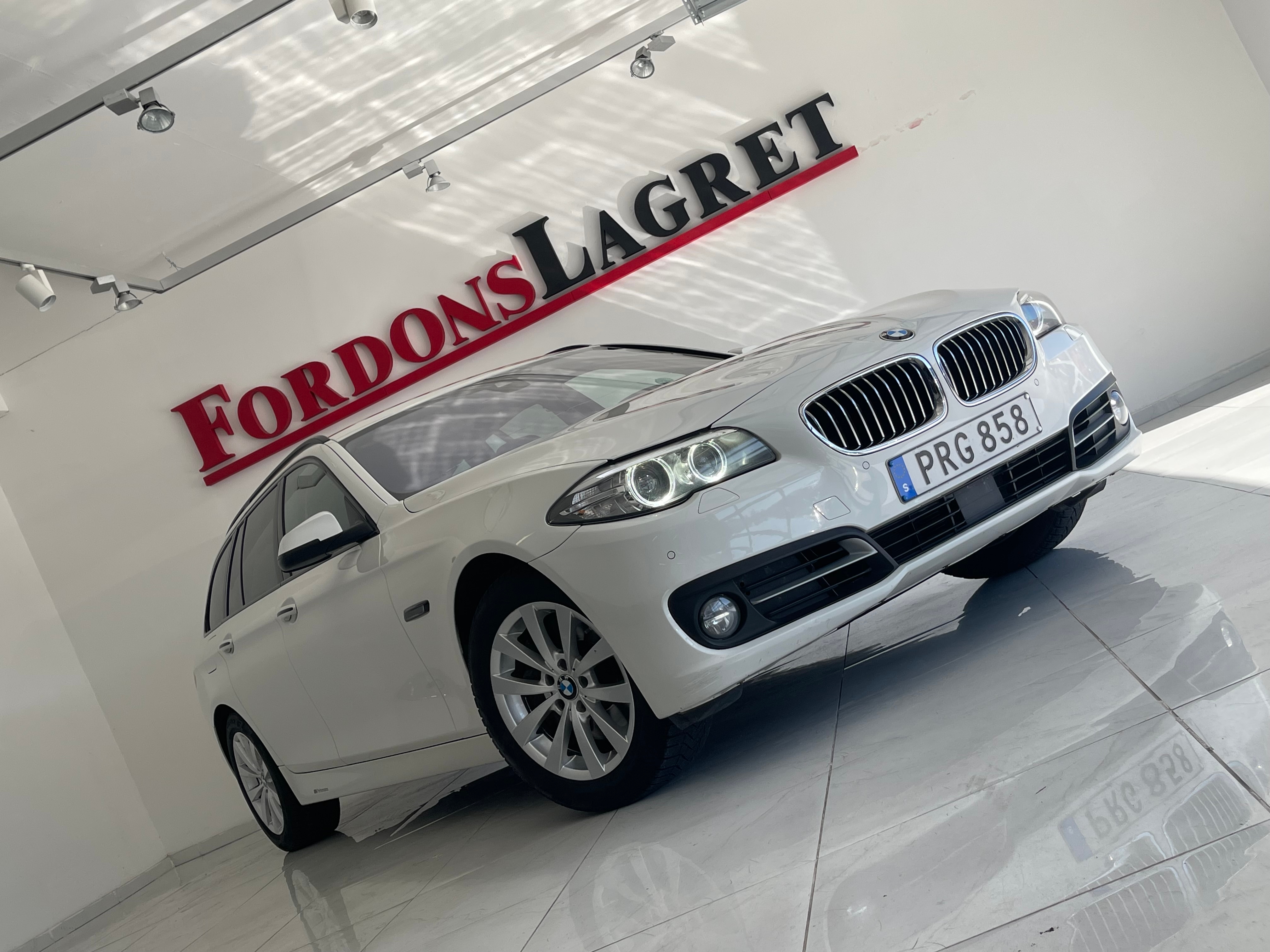 BMW 530 2014, bild 6/10