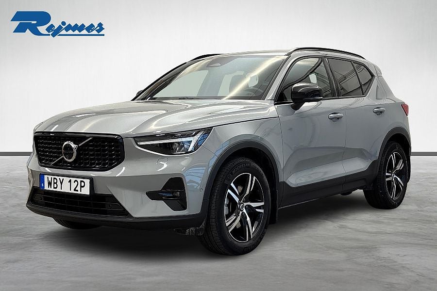Volvo XC40 B3 FWD Bensin Plus Dark