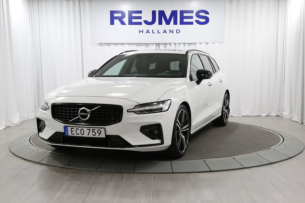Volvo V60 T5 R-Design | B&W | Drag | VoC | Kamera | Pano |