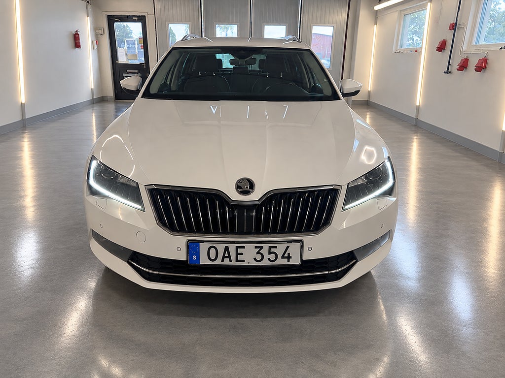 Skoda Superb Kombi 2.0 TDI 4x4 SCR Businessline, Style Euro 6