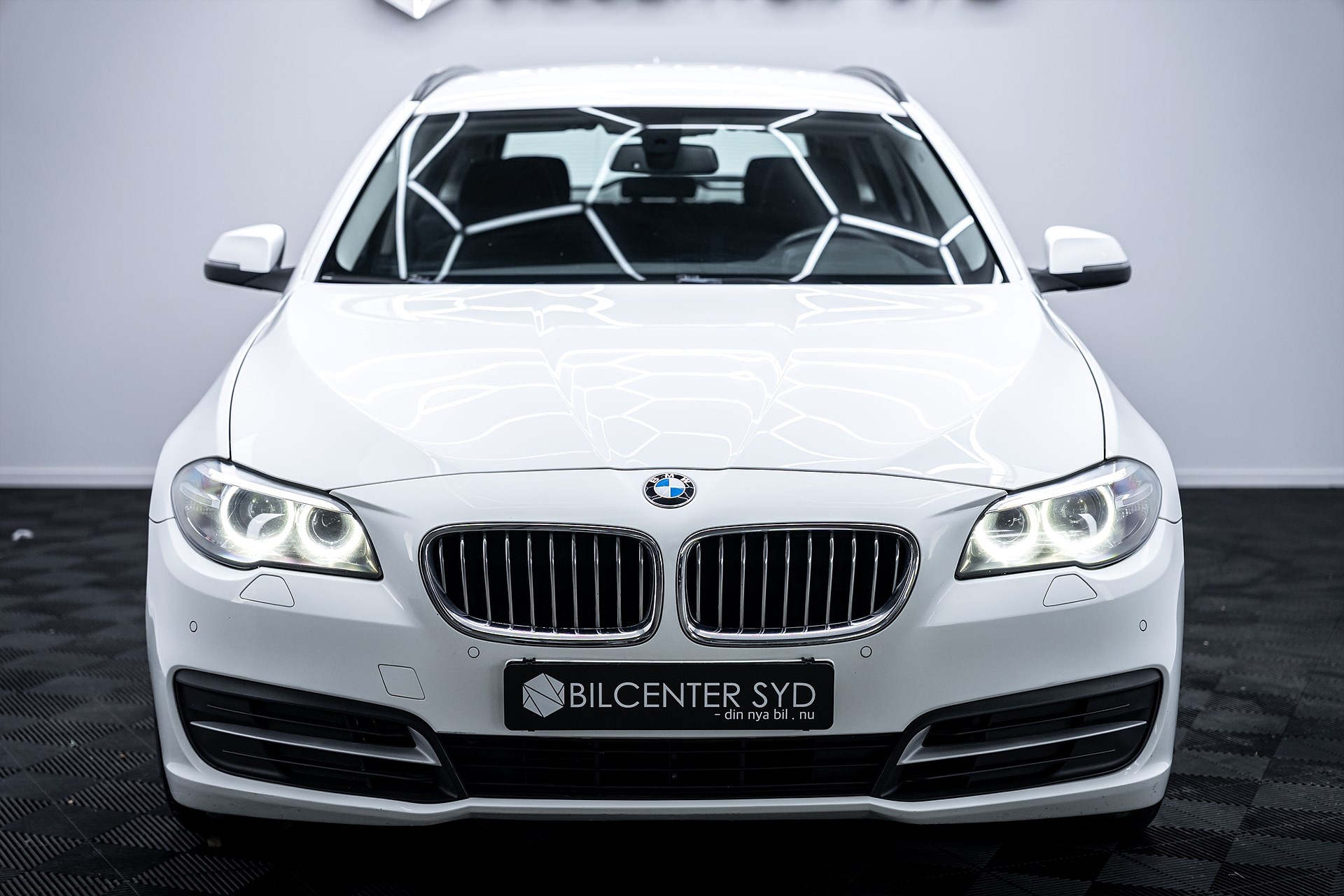 BMW 520d 2016, bild 4/10