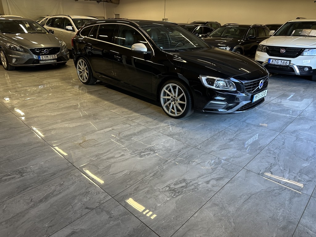 Volvo V60 2016, bild 2/65