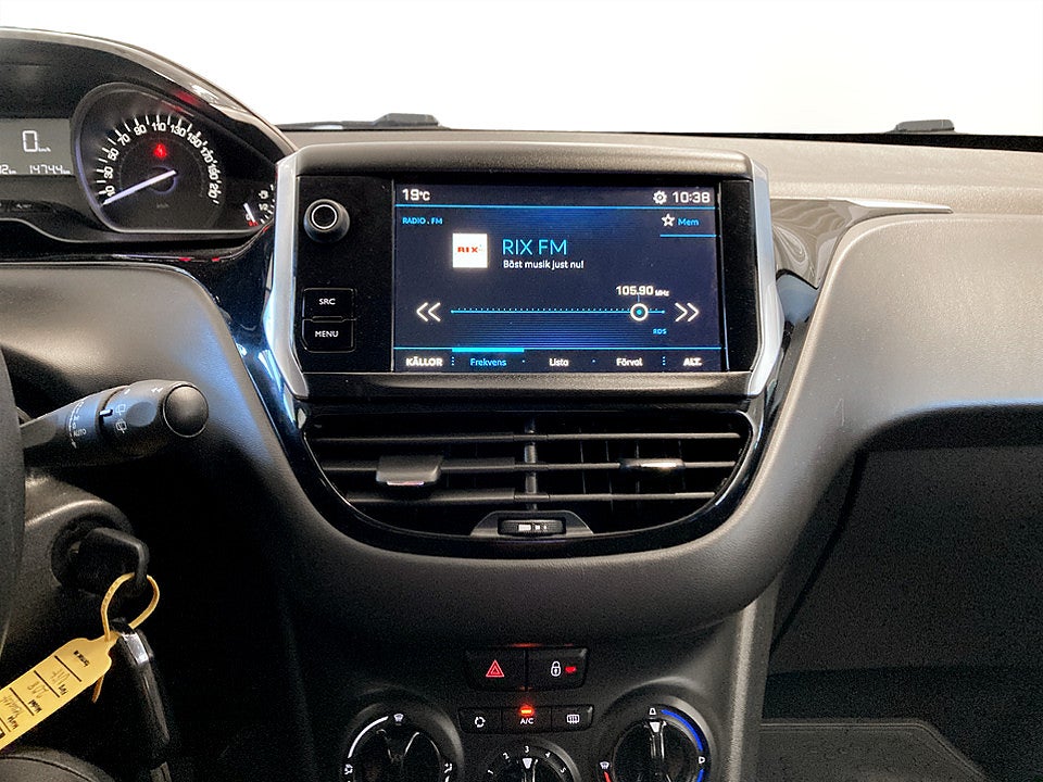 Bild på Peugeot 208 5D Active 1.2 PT 82hk FARTHÅLLARE