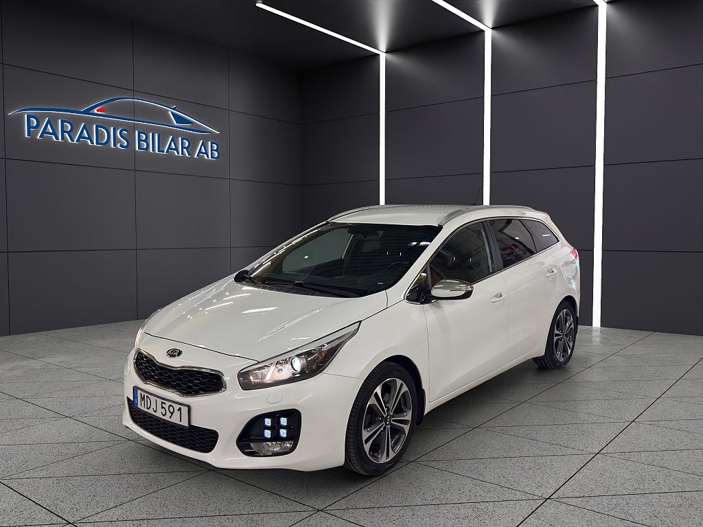 Kia Ceed cee'd_sw 1.6 CRDi DCT GT-Line Dragkrok Vdäck