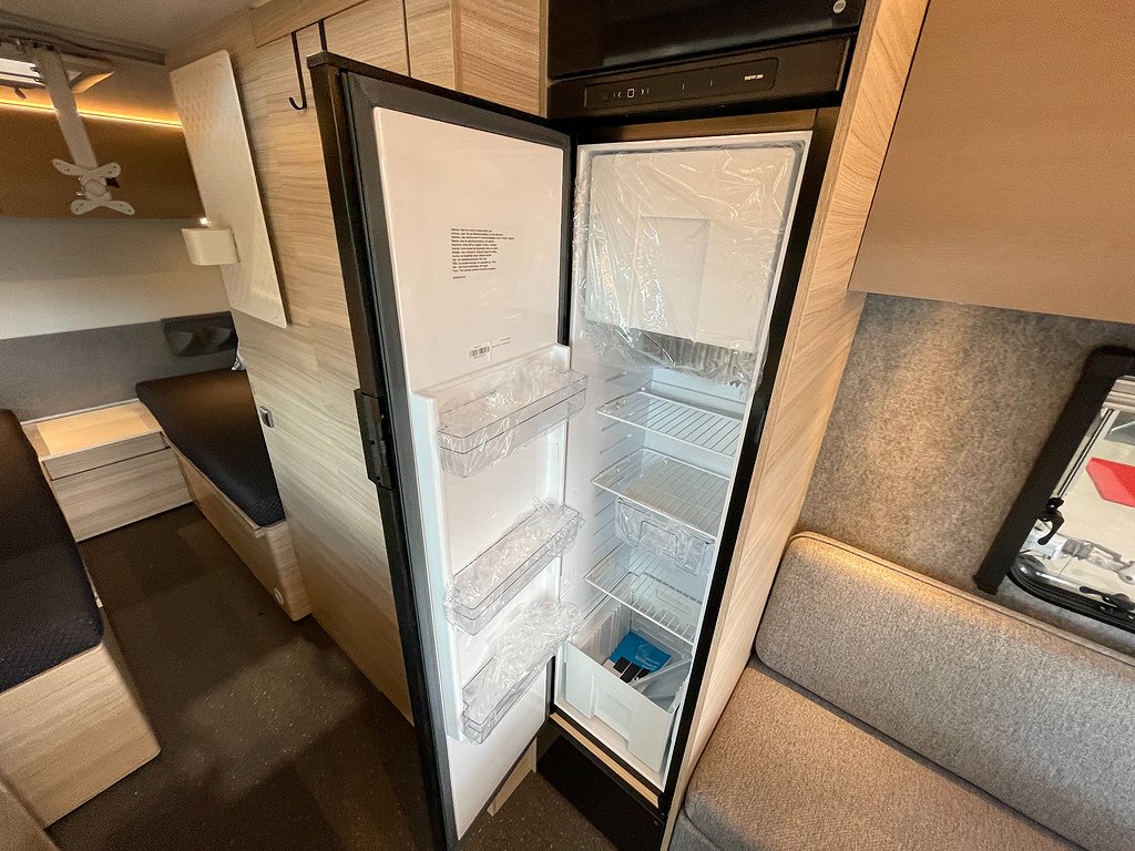 Adria Altea 502 UL / Långbädd / Jubileum 60Y / 1995kr/månad - Adria