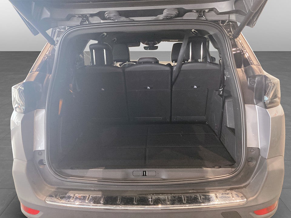 Bild på Peugeot 5008 GT Ultimate Business 1.5 BHDi 130hk Aut 7-SITS