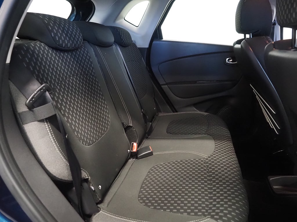 Renault Captur 1.3 TCe EDC 150hk Automat Intens Kamera Navi M-Värm 2019