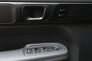 SUV Hyundai Santa Fe 16 av 27